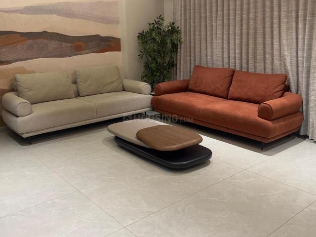 3 BHK Apartment in Tragad for rent Ahmedabad. The reference number is 21136167