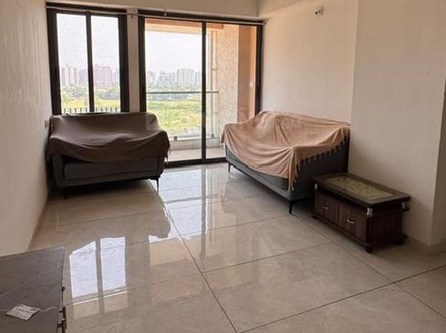 3 BHK Apartment in Tragad for rent Ahmedabad. The reference number is 21281795