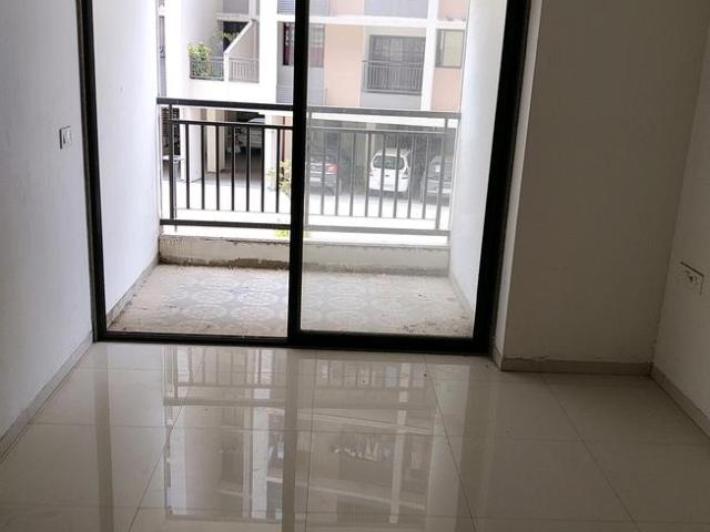 3 BHK Apartment in Tragad for resale Ahmedabad. The reference number is 20396363