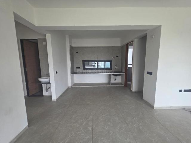 3 BHK Apartment in Tragad for resale Ahmedabad. The reference number is 21088773