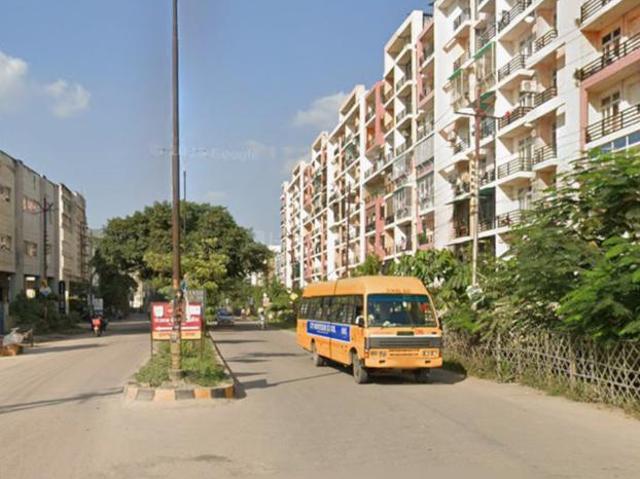 3 BHK Apartment in Transport Nagar for resale Lucknow. The reference number is 20093962