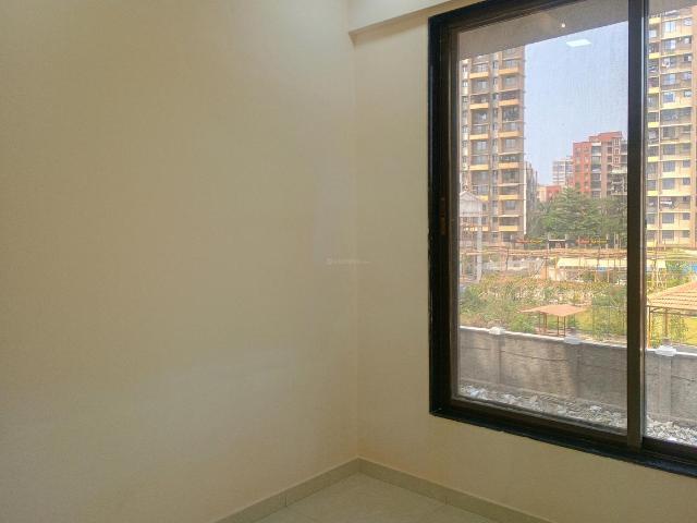 3 BHK Apartment in Ulhasnagar for rent Thane. The reference number is 18900544