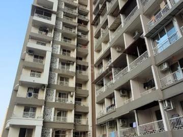 3 BHK Apartment in Ulhasnagar for rent Thane. The reference number is 20224514