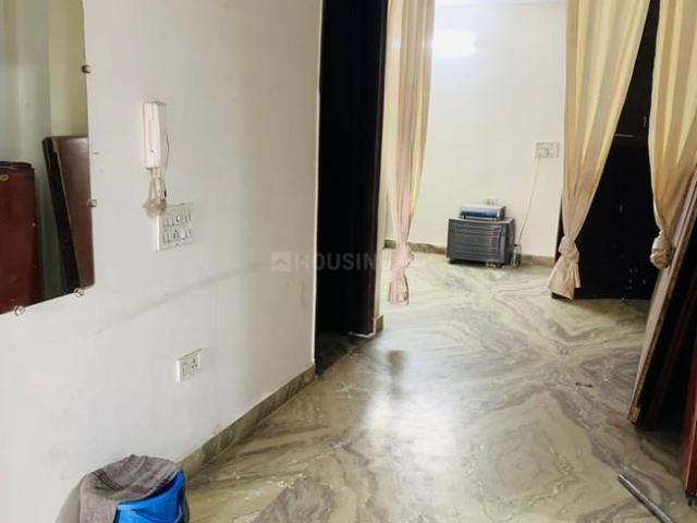 3 BHK Apartment in Uttam Nagar for rent New Delhi. The reference number is 13117298
