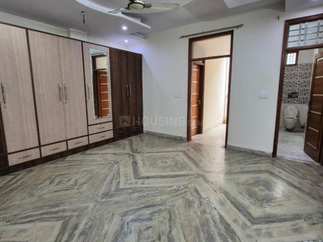 3 BHK Apartment in Uttam Nagar for rent New Delhi. The reference number is 20723359