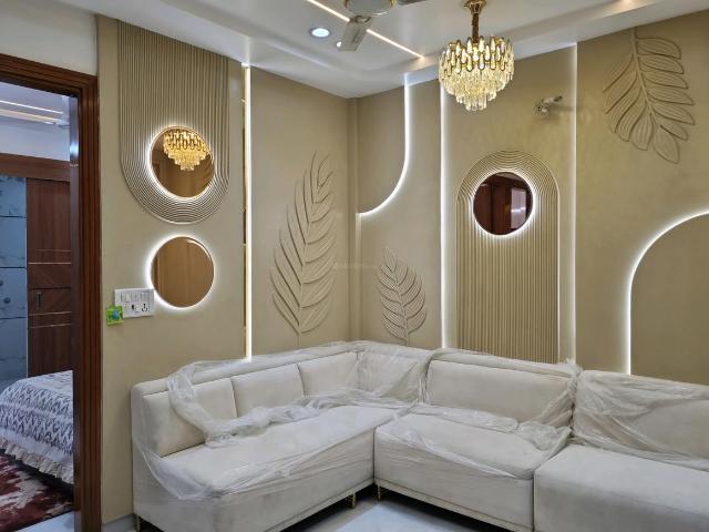 3 BHK Apartment in Uttam Nagar for resale New Delhi. The reference number is 20947842