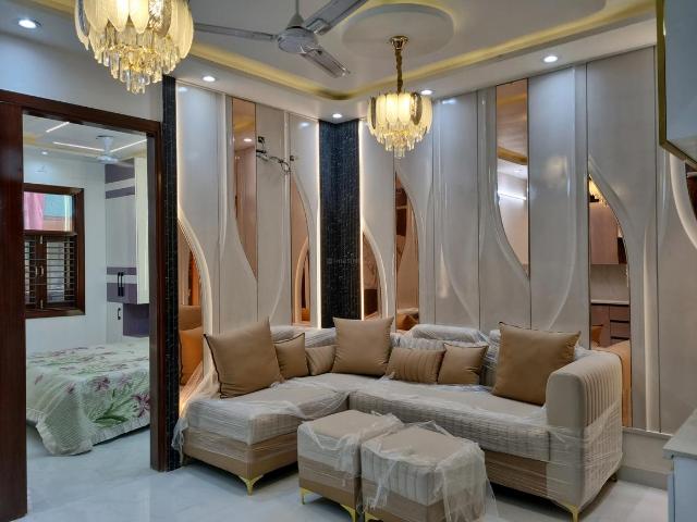 3 BHK Apartment in Uttam Nagar for resale New Delhi. The reference number is 20947953