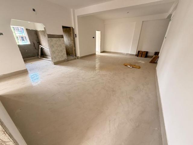 3 BHK Apartment in Uttarpara for resale Hooghly. The reference number is 21339042