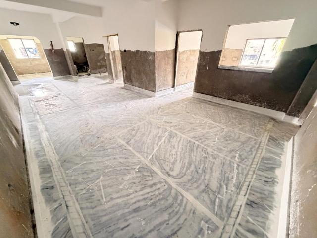 3 BHK Apartment in Uttarpara for resale Hooghly. The reference number is 21339052