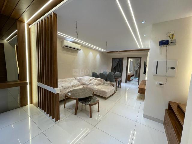 3 BHK Apartment in Utrathiya for resale Zirakpur. The reference number is 18316305