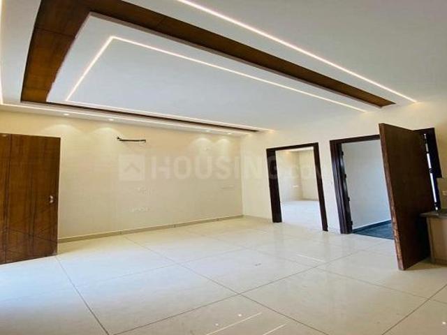 3 BHK Apartment in Utrathiya for resale Zirakpur. The reference number is 20526732