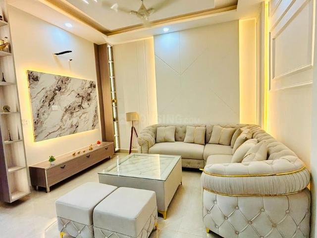 3 BHK Apartment in Utrathiya for resale Zirakpur. The reference number is 21064948