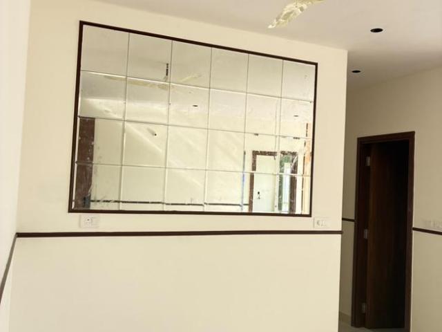 3 BHK Apartment in V. Kallahalli for rent Bengaluru. The reference number is 21387420