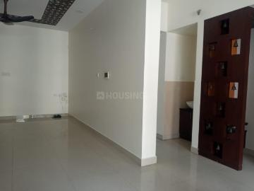 3 BHK Apartment in Vadapalani for rent Chennai. The reference number is 18732415