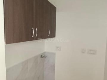 3 BHK Apartment in Vadapalani for rent Chennai. The reference number is 20548702