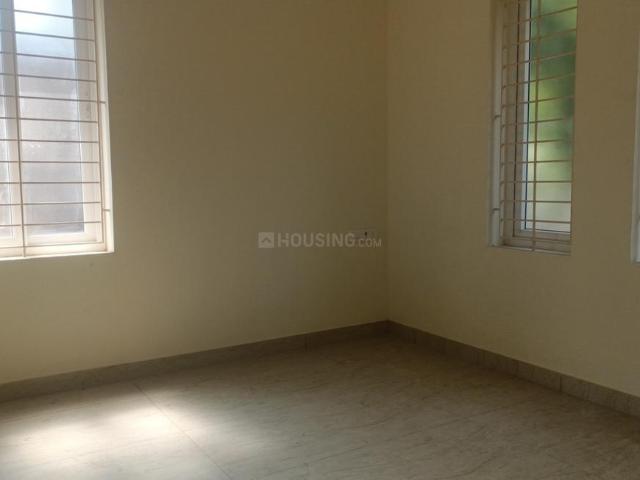 3 BHK Apartment in Vadapalani for resale Chennai. The reference number is 21127421