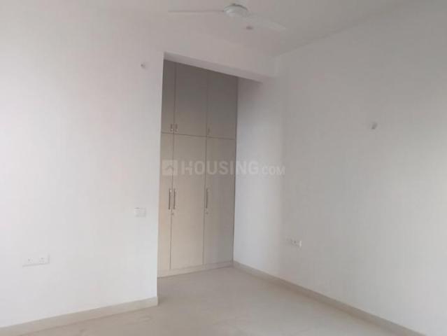 3 BHK Apartment in Vaishali for rent Ghaziabad. The reference number is 19300775