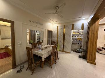 3 BHK Apartment in Vaishali for rent Ghaziabad. The reference number is 20232463
