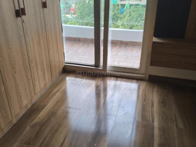 3 BHK Apartment in Vaishali for rent Ghaziabad. The reference number is 20748336