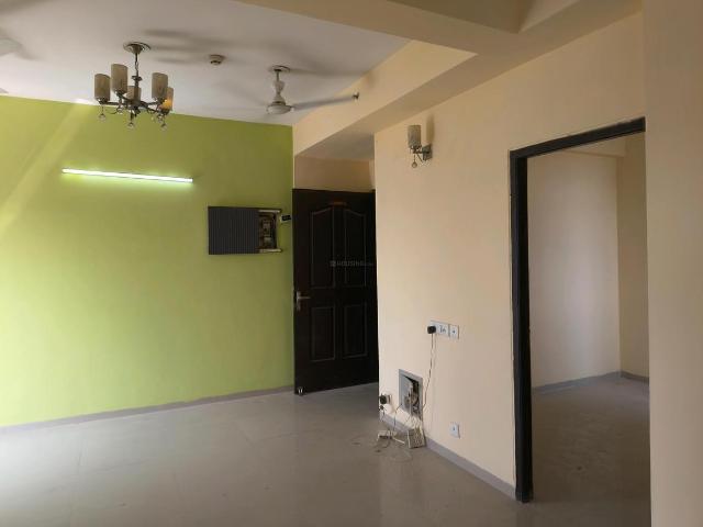 3 BHK Apartment in Vaishali for rent Ghaziabad. The reference number is 20774485