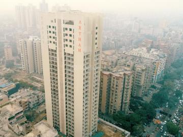 3 BHK Apartment in Vaishali for resale Ghaziabad. The reference number is 19632438