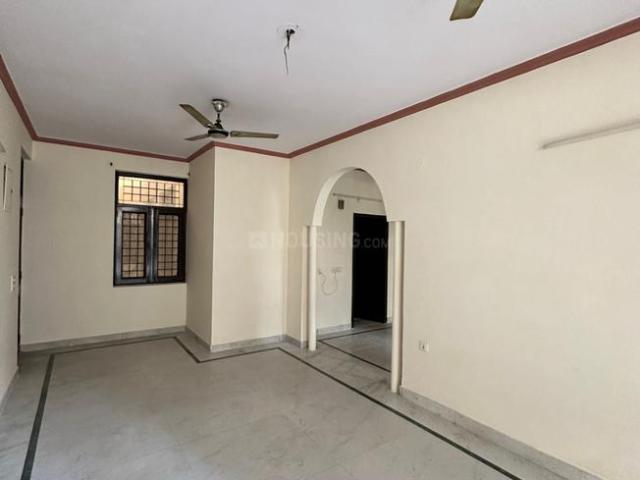3 BHK Apartment in Vaishali for resale Ghaziabad. The reference number is 19813182