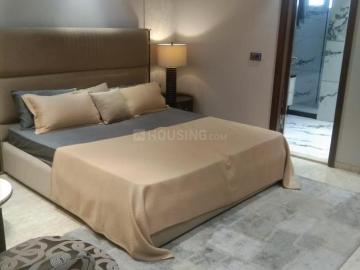 3 BHK Apartment in Vaishali for resale Ghaziabad. The reference number is 19813182