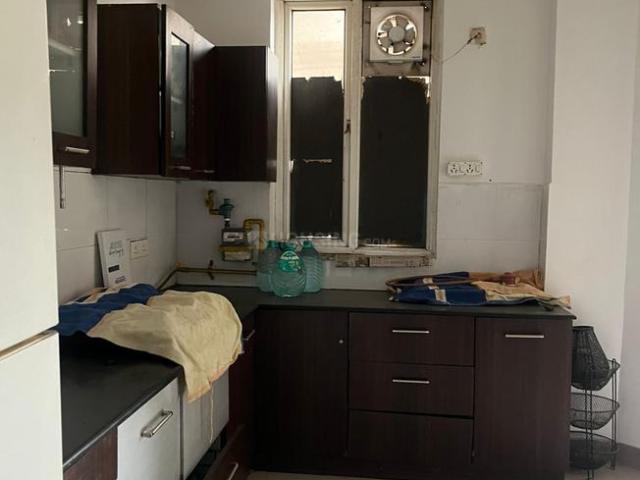 3 BHK Apartment in Vaishali for resale Ghaziabad. The reference number is 19978766