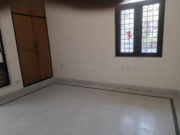 3 BHK Apartment in Vaishali for resale Ghaziabad. The reference number is 19014955