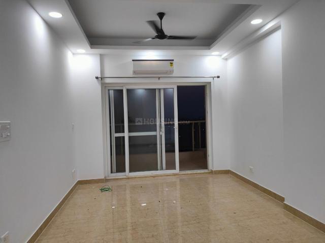 3 BHK Apartment in Vaishali for resale Ghaziabad. The reference number is 19290859