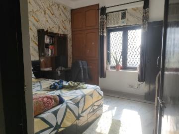3 BHK Apartment in Vaishali for resale Ghaziabad. The reference number is 19318169