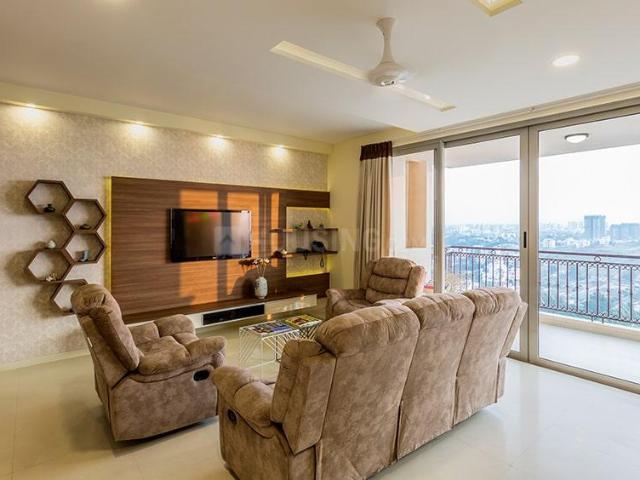 3 BHK Apartment in Vaishali for resale Ghaziabad. The reference number is 20570198