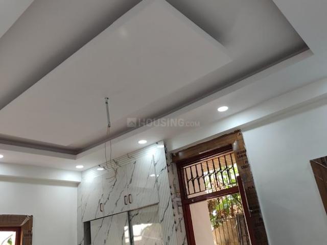 3 BHK Apartment in Vaishali for resale Ghaziabad. The reference number is 20155070