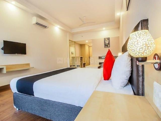 3 BHK Apartment in Vaishali for resale Ghaziabad. The reference number is 20208533