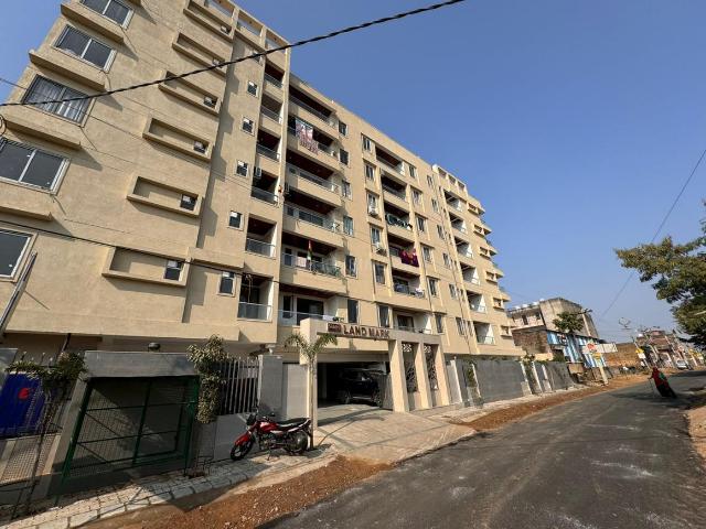 3 BHK Apartment in Vaishali Nagar for resale Jaipur. The reference number is 19114518