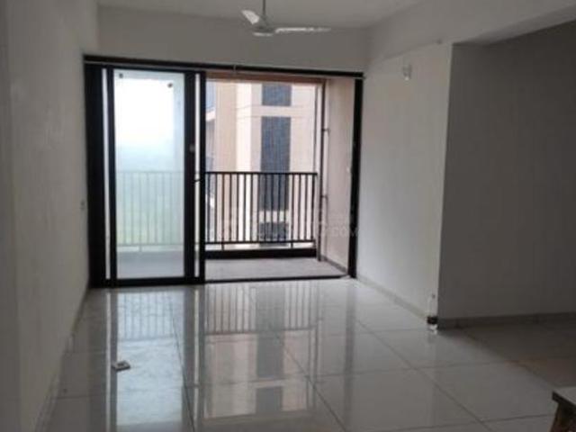 3 BHK Apartment in Vaishno Devi Circle for rent Ahmedabad. The reference number is 19761943