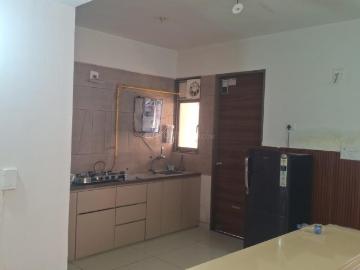 3 BHK Apartment in Vaishno Devi Circle for rent Ahmedabad. The reference number is 19373382