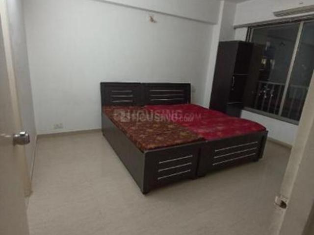 3 BHK Apartment in Vaishno Devi Circle for rent Ahmedabad. The reference number is 20418601