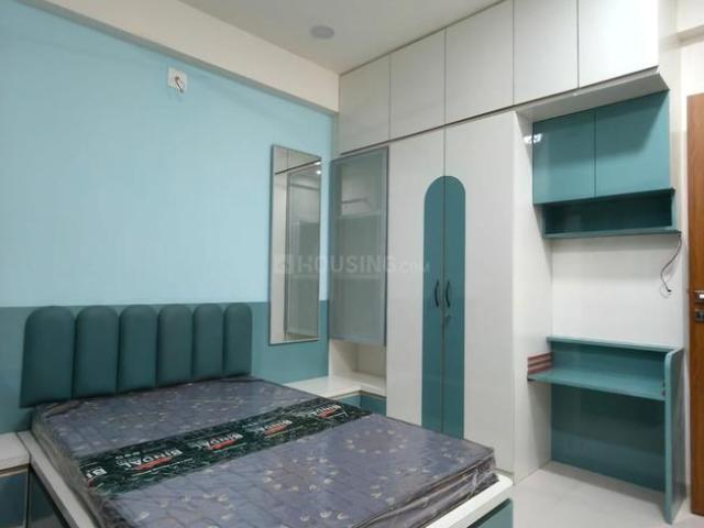 3 BHK Apartment in Vaishno Devi Circle for rent Ahmedabad. The reference number is 20562713