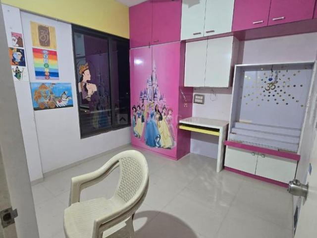 3 BHK Apartment in Vaishno Devi Circle for rent Ahmedabad. The reference number is 20660577