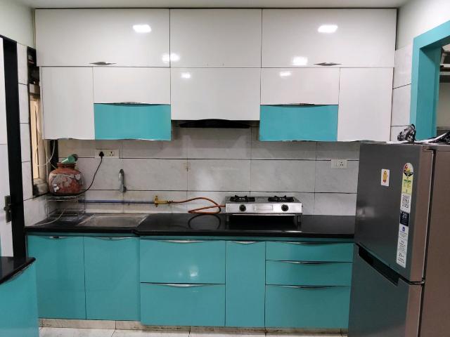3 BHK Apartment in Vaishno Devi Circle for rent Ahmedabad. The reference number is 20752182
