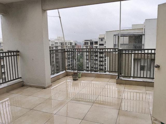 3 BHK Apartment in Vaishno Devi Circle for rent Ahmedabad. The reference number is 20839294