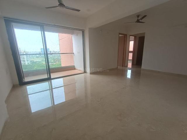3 BHK Apartment in Vaishno Devi Circle for rent Ahmedabad. The reference number is 20941972