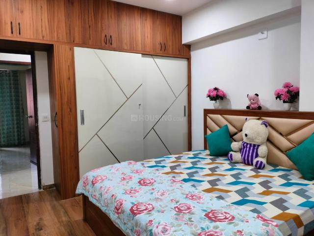 3 BHK Apartment in Vaishno Devi Circle for rent Ahmedabad. The reference number is 20942438