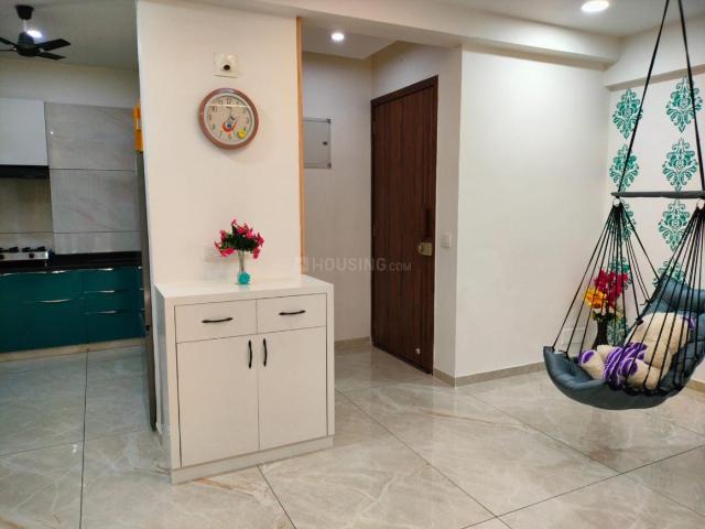 3 BHK Apartment in Vaishno Devi Circle for rent Ahmedabad. The reference number is 20965679