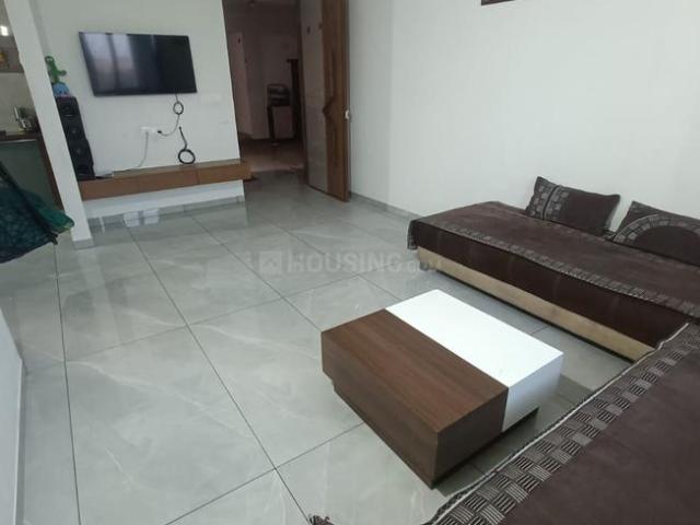 3 BHK Apartment in Vaishno Devi Circle for rent Ahmedabad. The reference number is 20999978