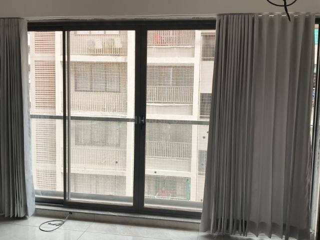 3 BHK Apartment in Vaishno Devi Circle for rent Ahmedabad. The reference number is 20144943