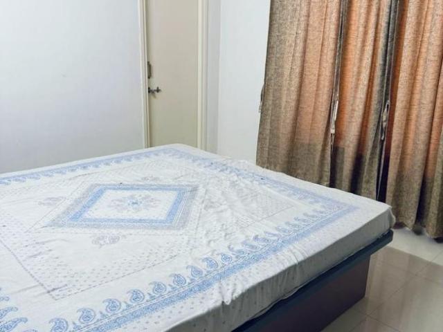 3 BHK Apartment in Vaishno Devi Circle for rent Ahmedabad. The reference number is 20351102