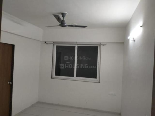 3 BHK Apartment in Vaishno Devi Circle for rent Ahmedabad. The reference number is 20388239