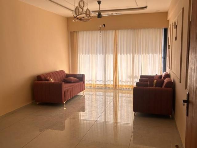 3 BHK Apartment in Vaishno Devi Circle for rent Ahmedabad. The reference number is 21215003
